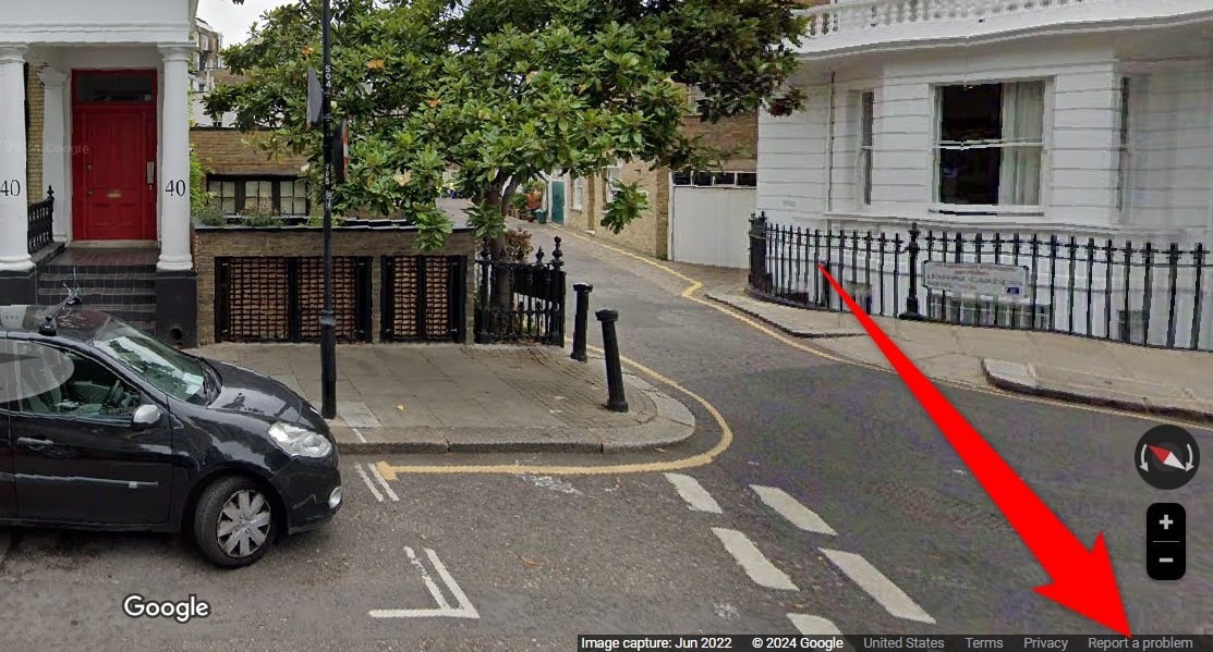 Кнопка 'Сообщить о проблеме' в окне Street View