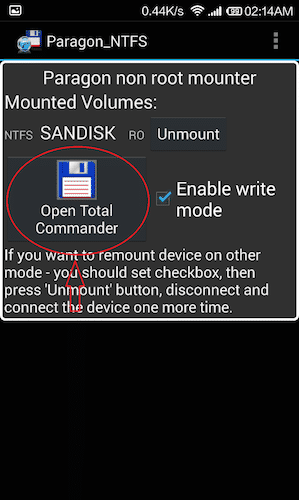 Unidad montada en Total Commander mostrando archivos del pendrive