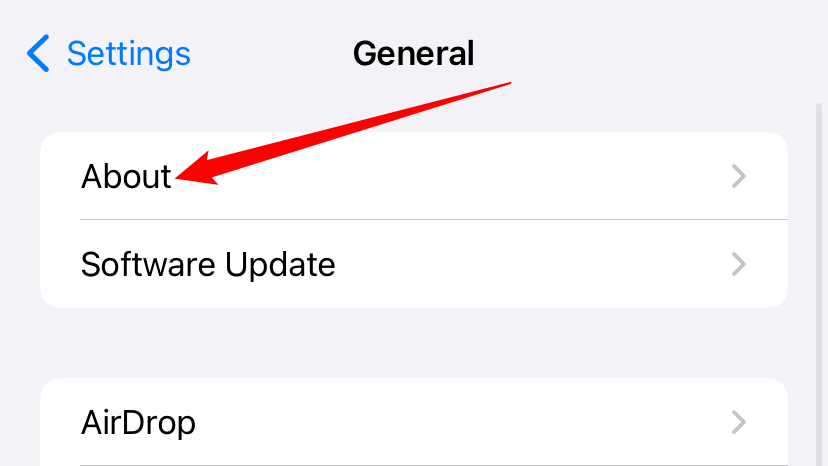 Нажмите «Об этом устройстве» в меню «Основные»