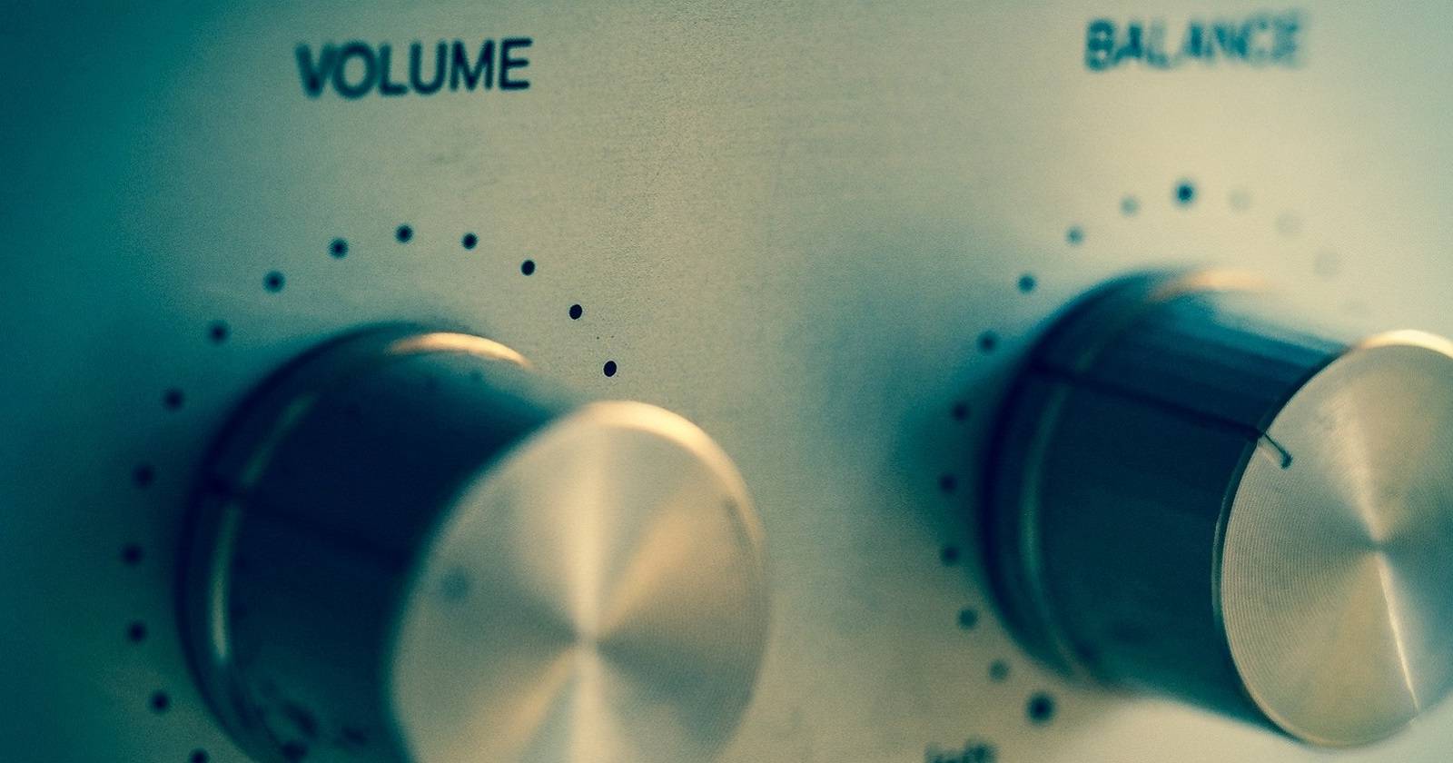 Кнопка управления громкостью