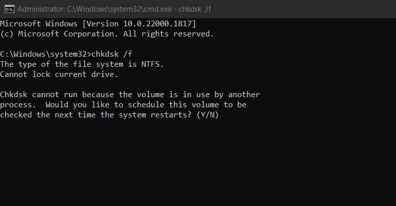Окно командной строки с командой CHKDSK