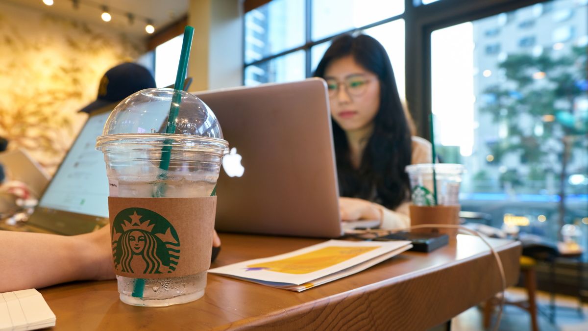 Как подключиться к бесплатному Wi‑Fi в Starbucks