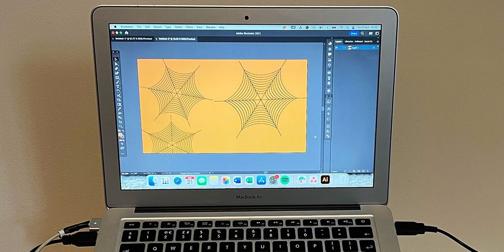 Создание паутины в Adobe Illustrator — быстро