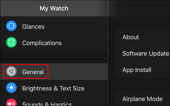 Переход в раздел Основные в приложении Watch на iPhone