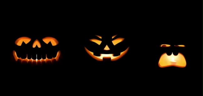 Тыква с анимированным лицом, проекция выглядит как вырезанное отверстие