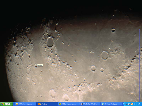 Прозрачность окна и режим peek в WinShake позволяют увидеть окно под ним