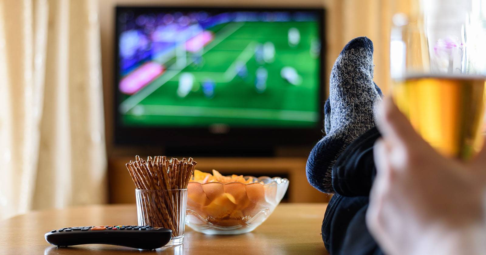 Как устроить идеальную вечеринку для просмотра ТВ