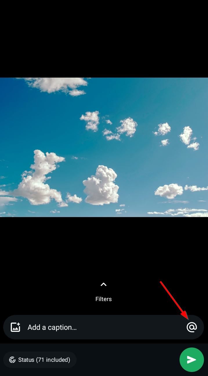 Кнопка @ для отметки в статусе WhatsApp