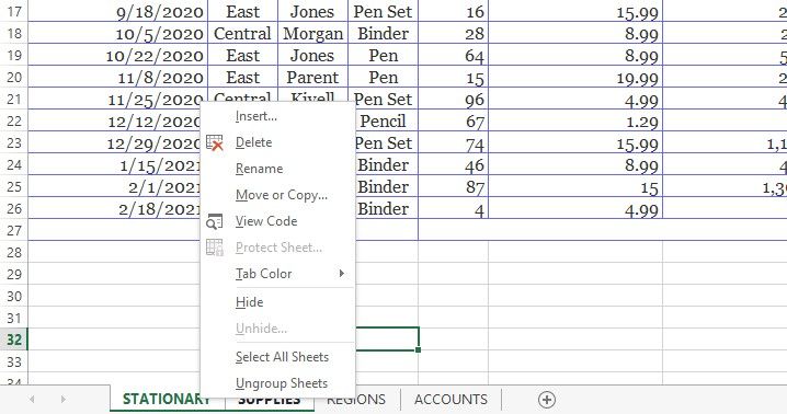 Контекстное меню с опцией «Выделить все листы»