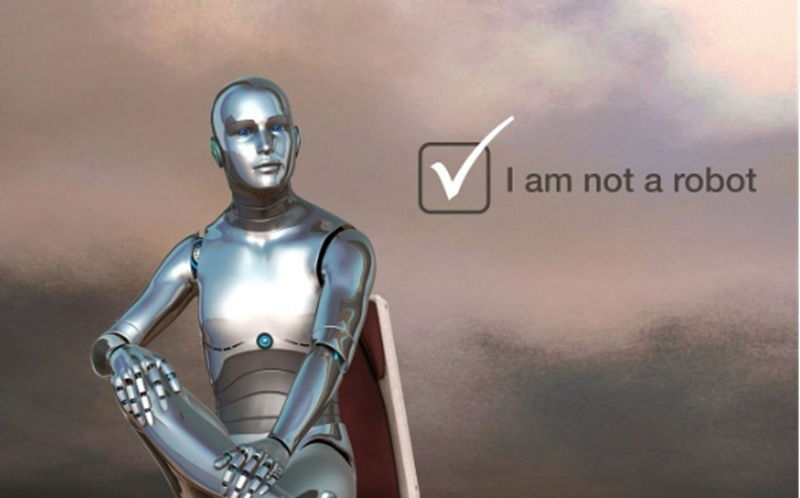 Robot con casilla marcando 