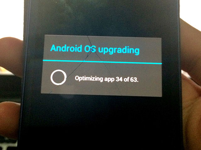 Обновление ОС при первой загрузке