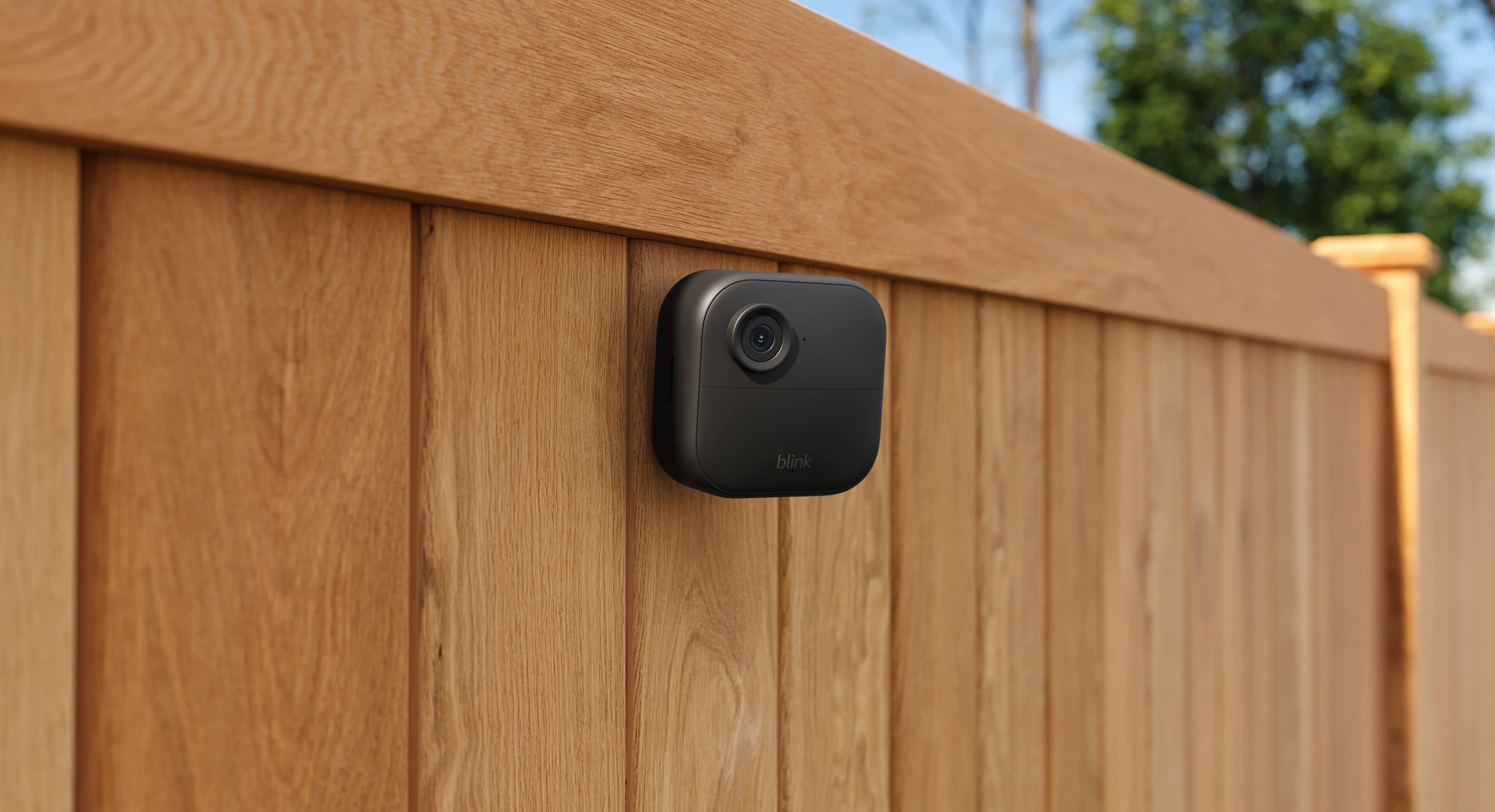 blink outdoor camera 4 fence