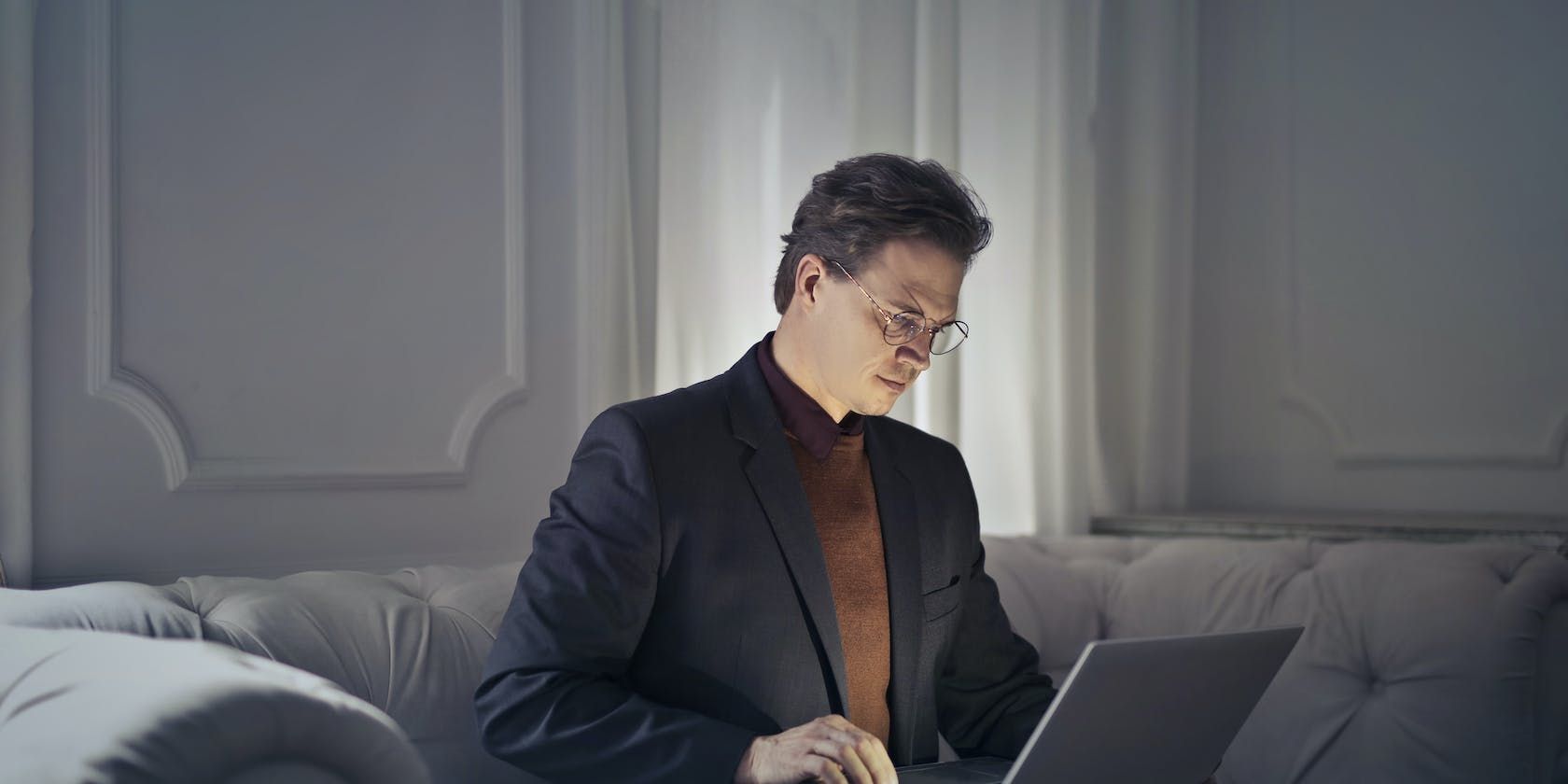 Скрыть верхнюю панель в Ubuntu