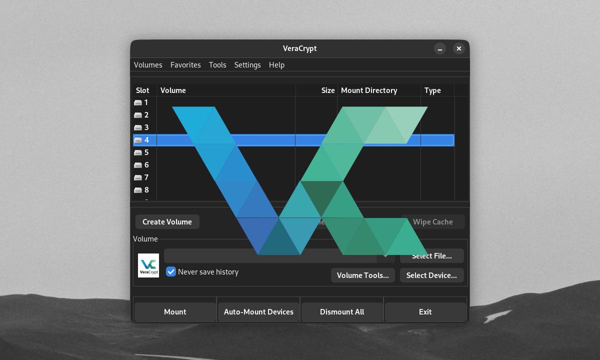 логотип VeraCrypt на фоне окна приложения VeraCrypt