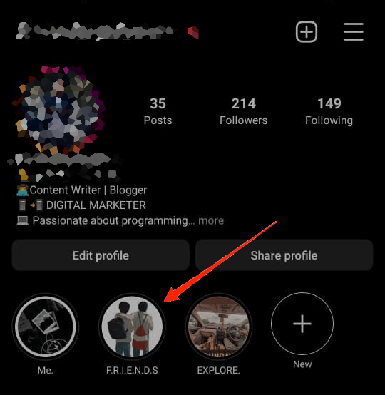 Долгое нажатие на подборку «Актуальное» в профиле