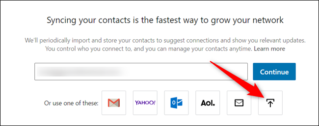 Нажмите значок Загрузить файл.