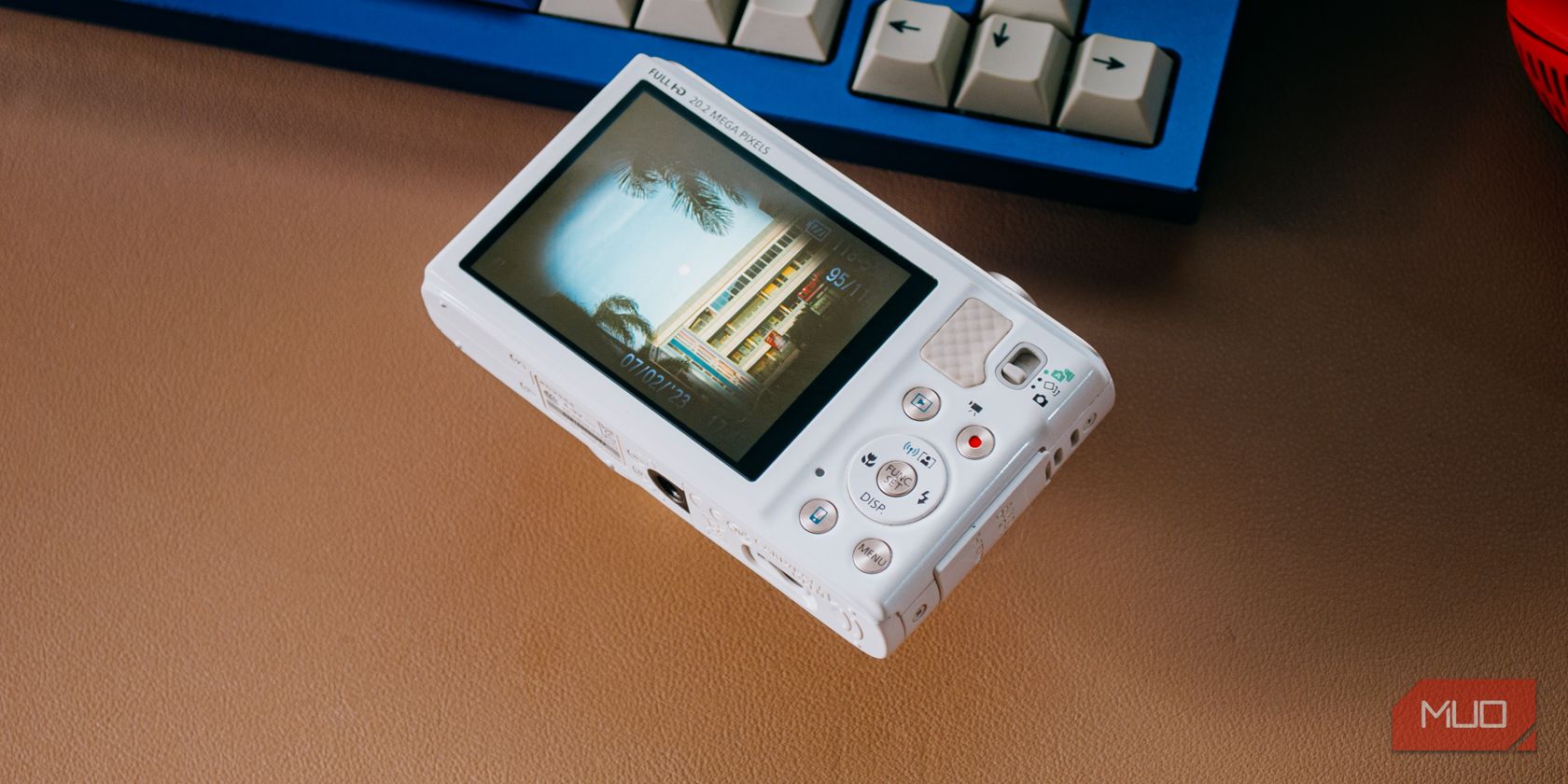 Компактная камера Canon с виньетированием на экране