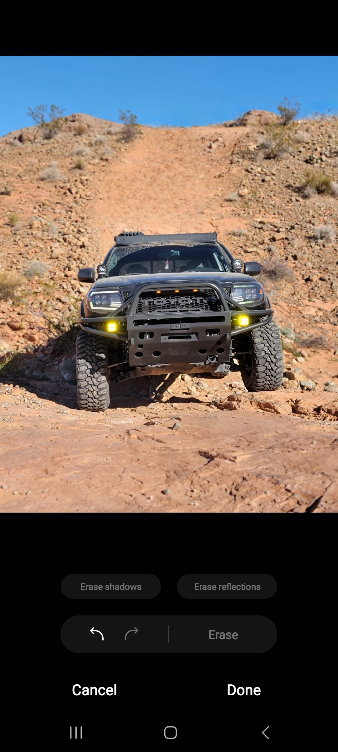 Results from using Samsung's Object eraser tool.