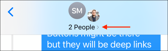 Нажмите кнопку со стрелкой вверху беседы, чтобы открыть детали
