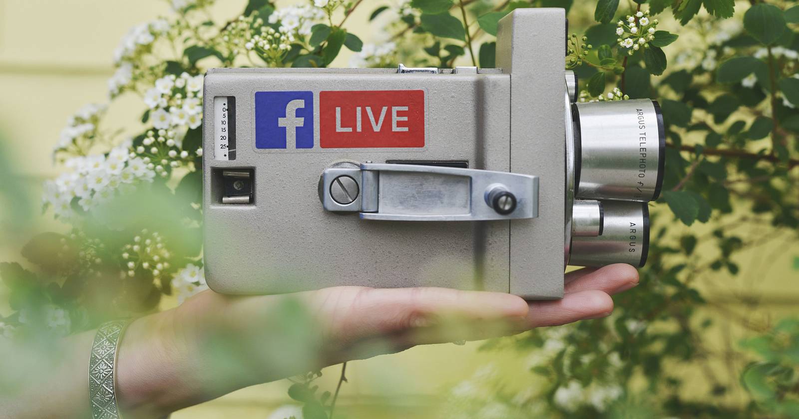 Добавление графики в Facebook Live