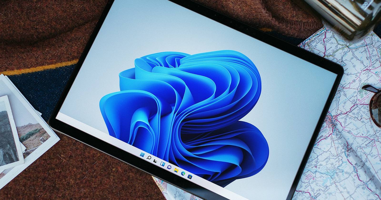 Рабочий стол Windows 11