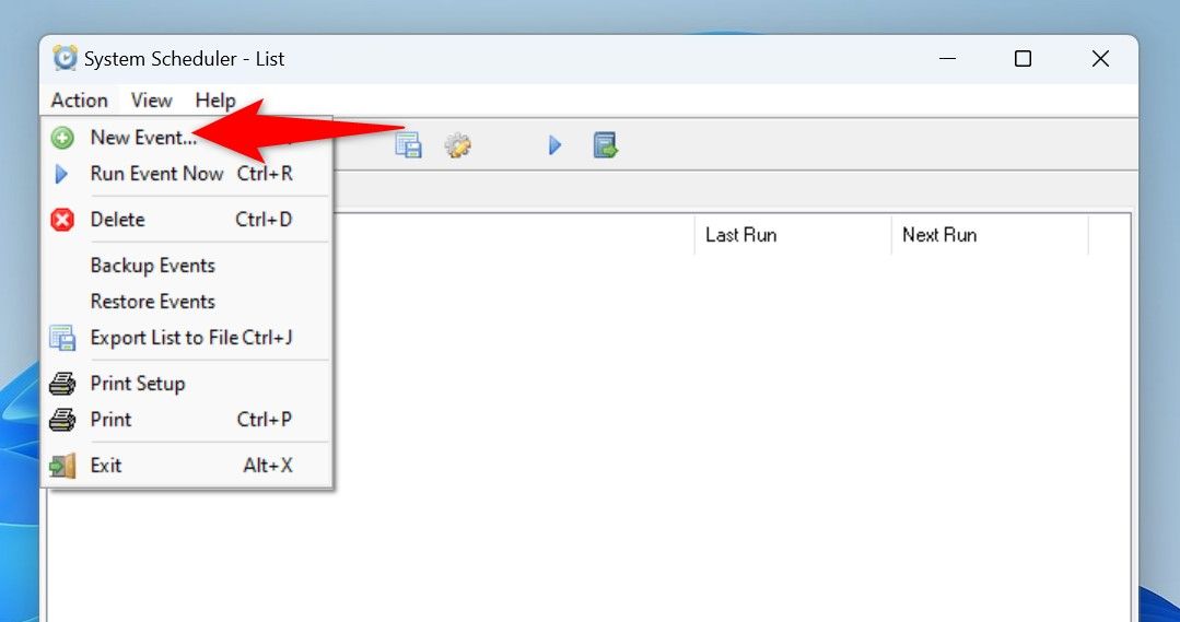 Пункт Action > New Event подсвечен в System Scheduler.