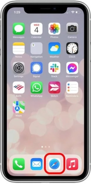 Значок вкладок в Safari на iPhone