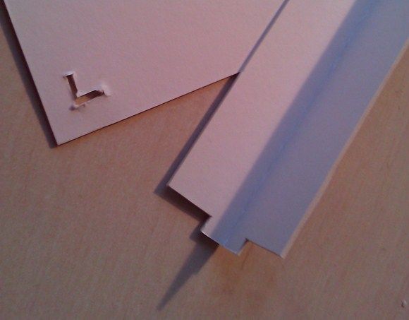 Картонный сканер в работе