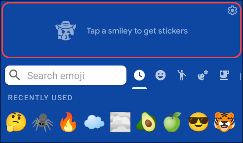 Панель Emoji Kitchen в верхней части клавиатуры
