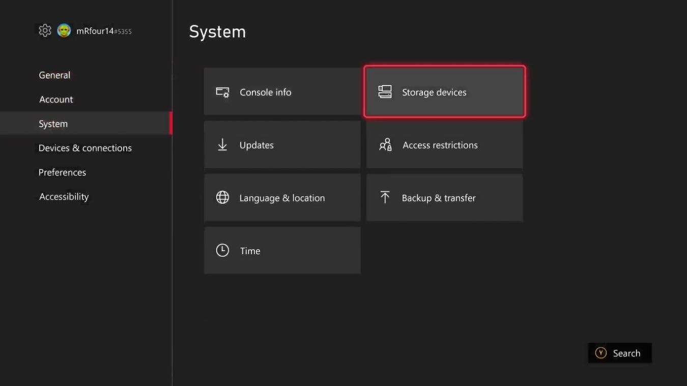 Скриншот Настроек Система с выделенным Устройства хранения
