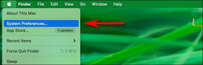 Кликните меню Apple, затем выберите «Системные настройки».