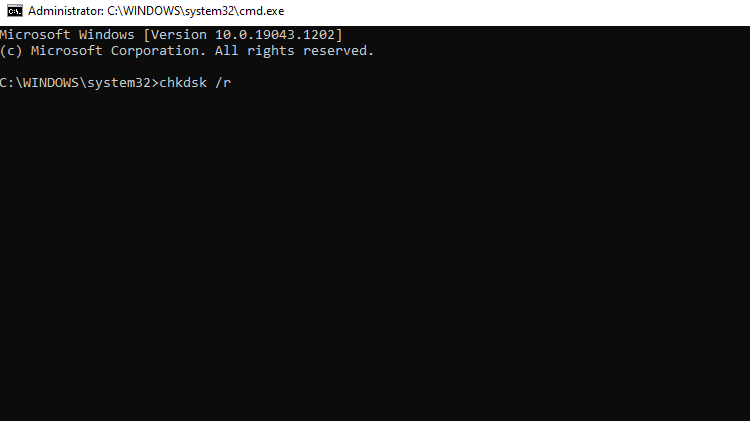 Утилита chkdsk проверяет диск