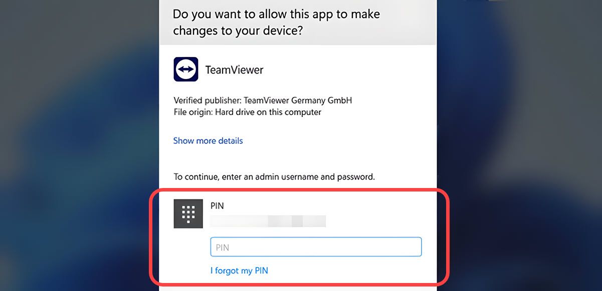 Ввод PIN-кода или пароля администратора при установке приложения в Windows 11.
