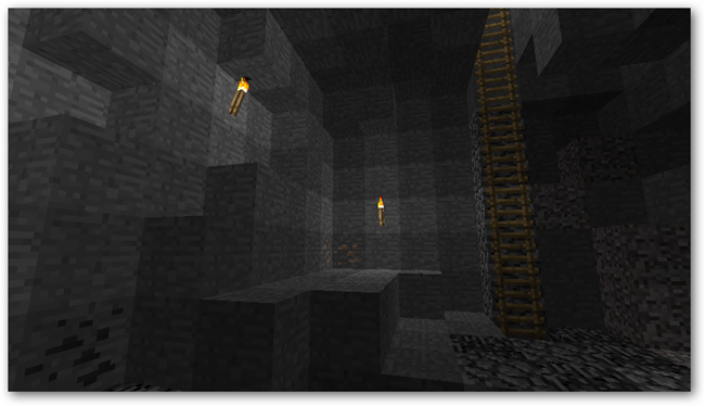 Шахта с лестничным спуском и освещением