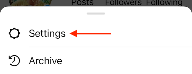 Выберите Настройки в Instagram