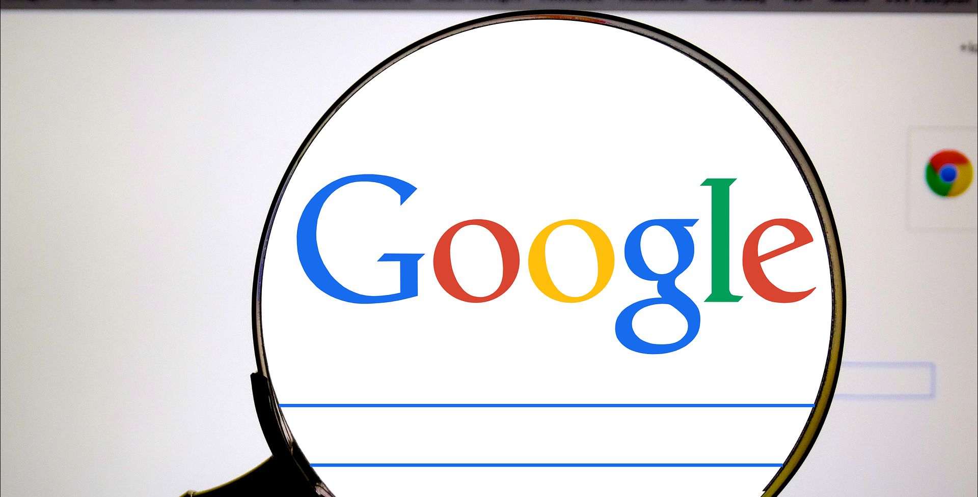 Страница поиска Google за увеличительным стеклом