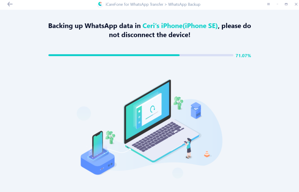 Логотип iCareFone и поддерживаемые мессенджеры
