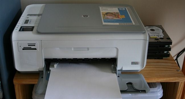 Принтер, готовый печатать на картоне