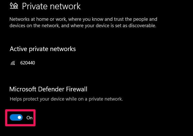 Переключатель Microsoft Defender Firewall в настройках сети (частная сеть)