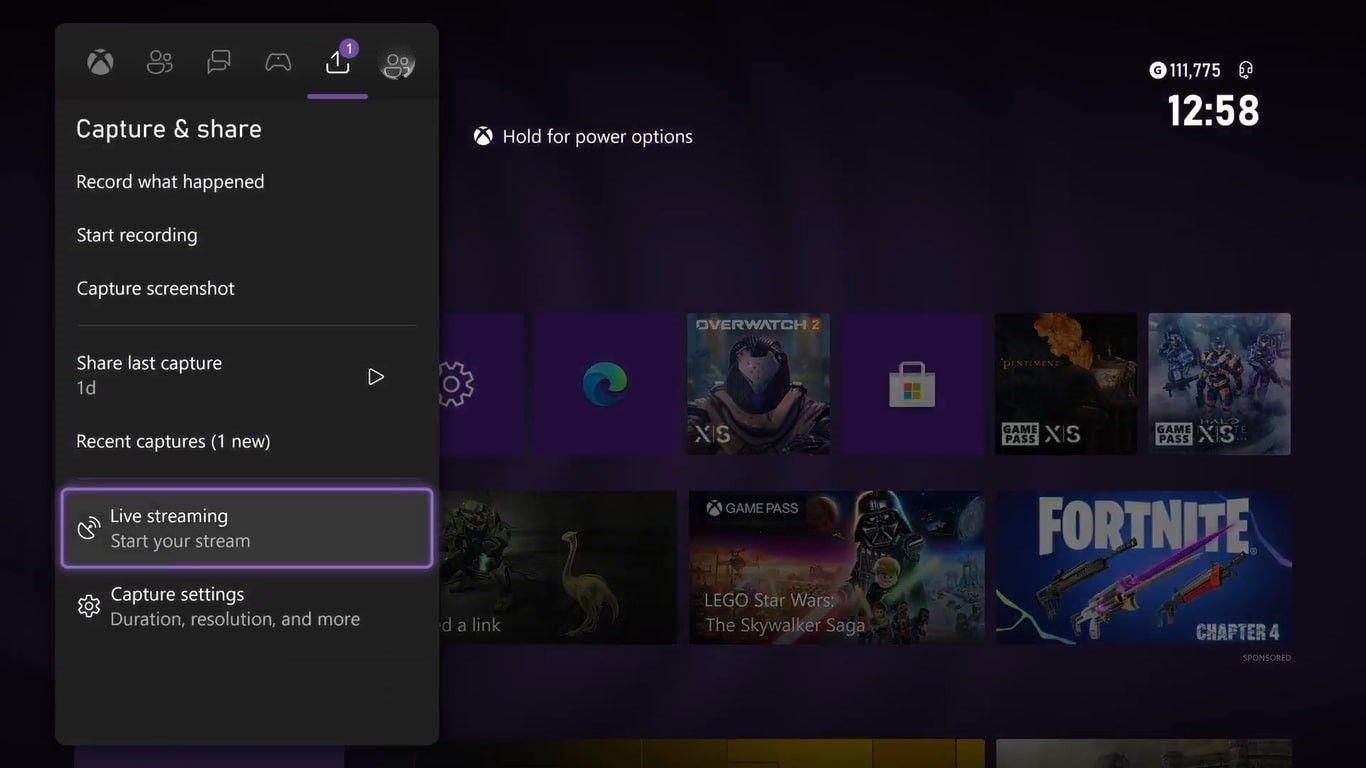 Скриншот меню 'Запись и общий доступ' на Xbox с выделенным пунктом 'Прямая трансляция'