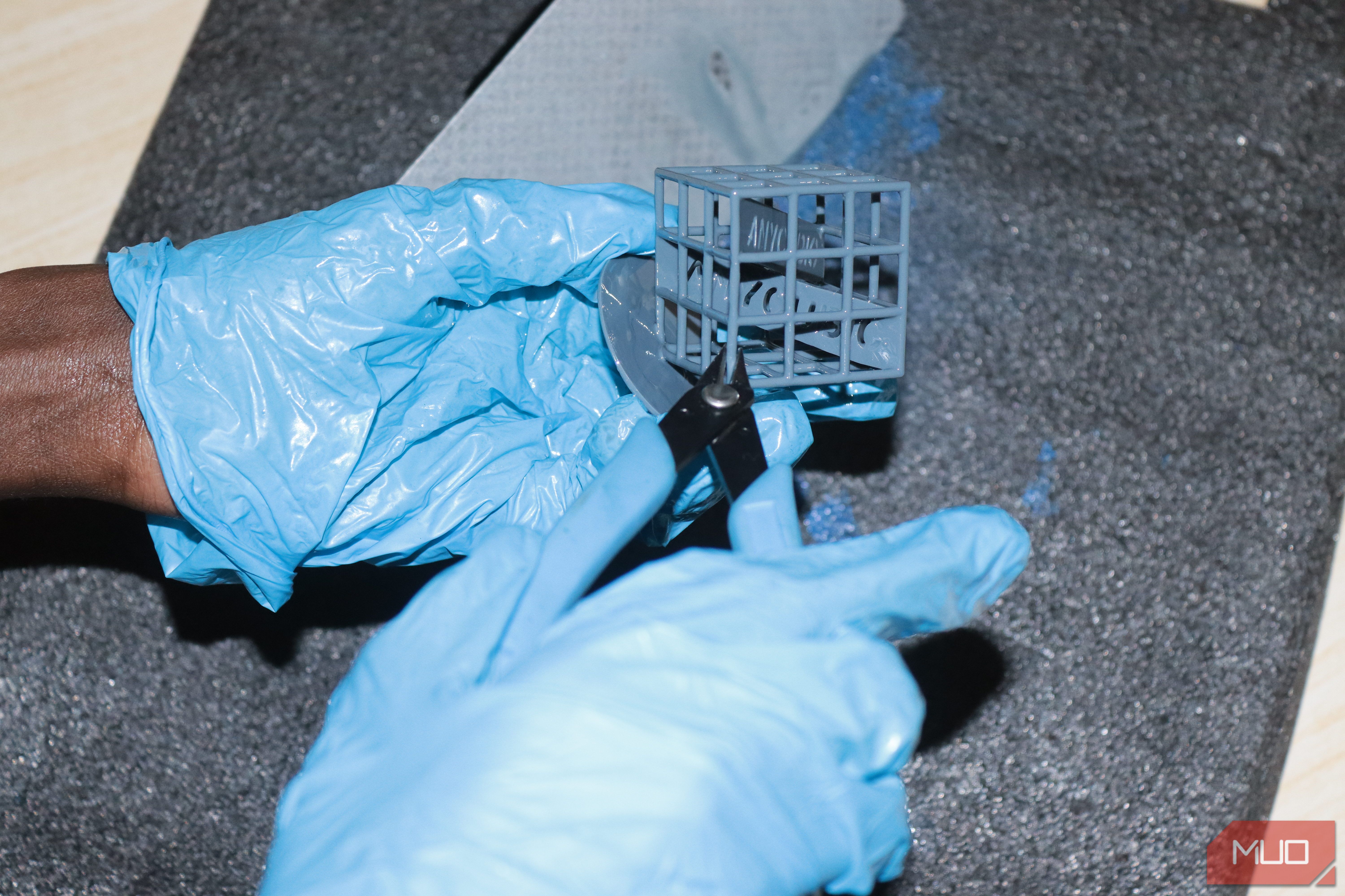 Отрезание опор с 3D-модели