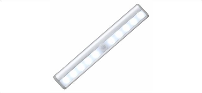 Клеящиеся светильники с датчиком движения на внутренней стороне двери