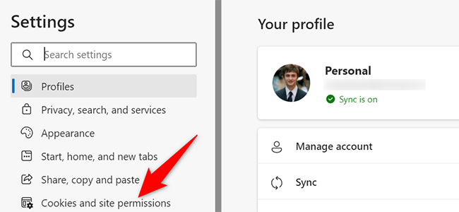 Раздел «Файлы cookie и разрешения для сайтов» в боковой панели