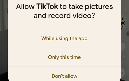 Подсказка разрешения в Android.
