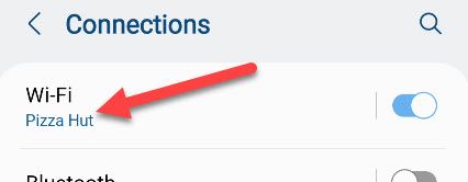 Выберите «Wi‑Fi».