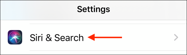 Экран с разделом Siri и Поиск в Настройках