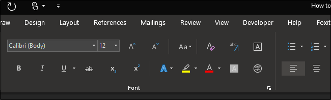 Интерфейс Word в сенсорном режиме с увеличенной лентой