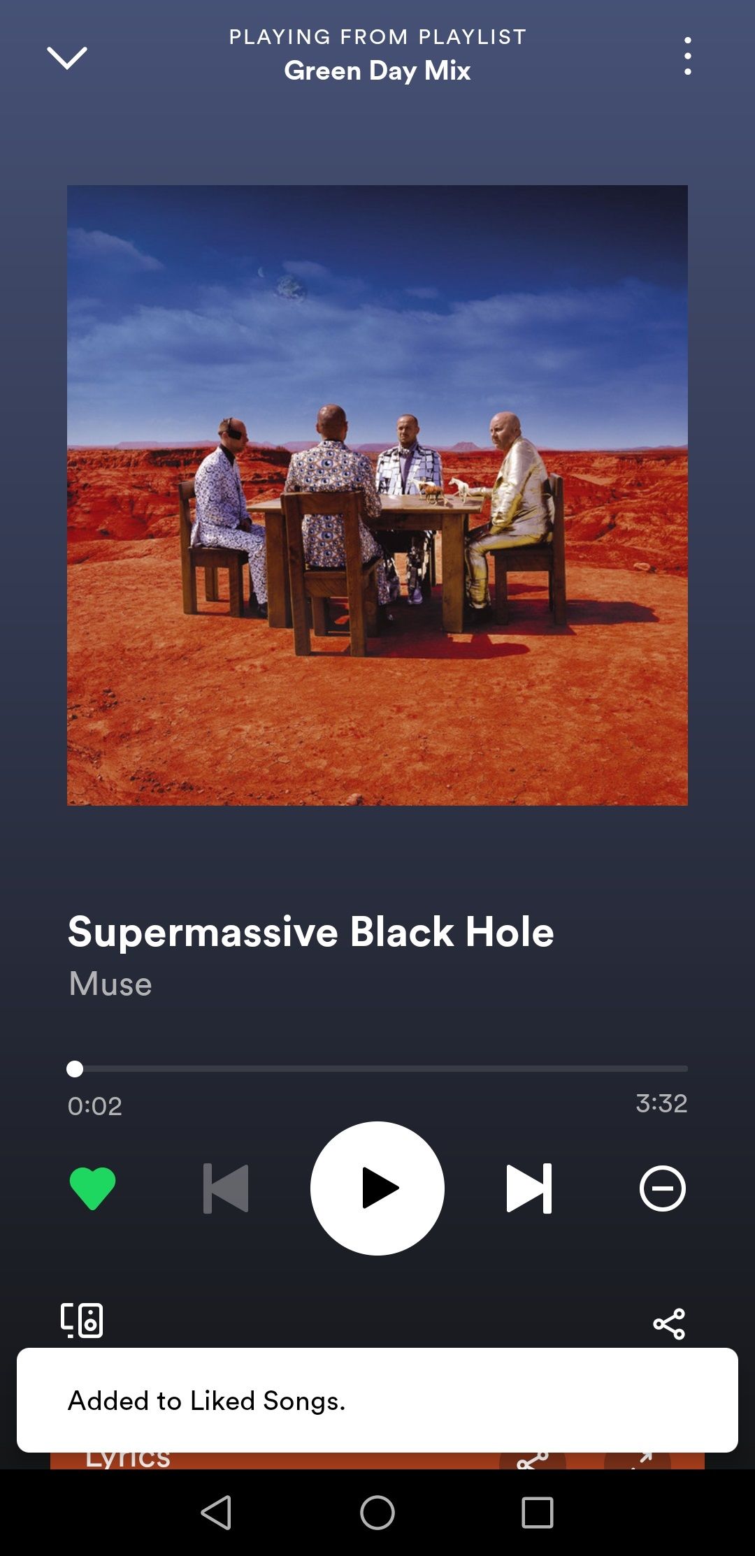 Сердечко лайка в мобильном приложении Spotify