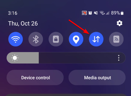 Включение мобильных данных в настройках