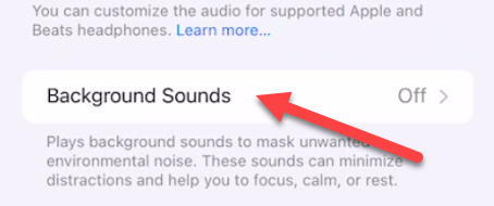 Экран меню «Фоновые звуки» в настройках iPhone.